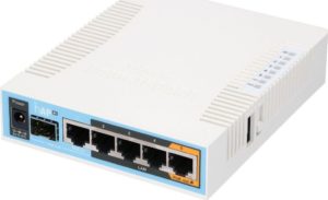 Mikrotik 962UiGS-5HacT2HnT (vista perfil)